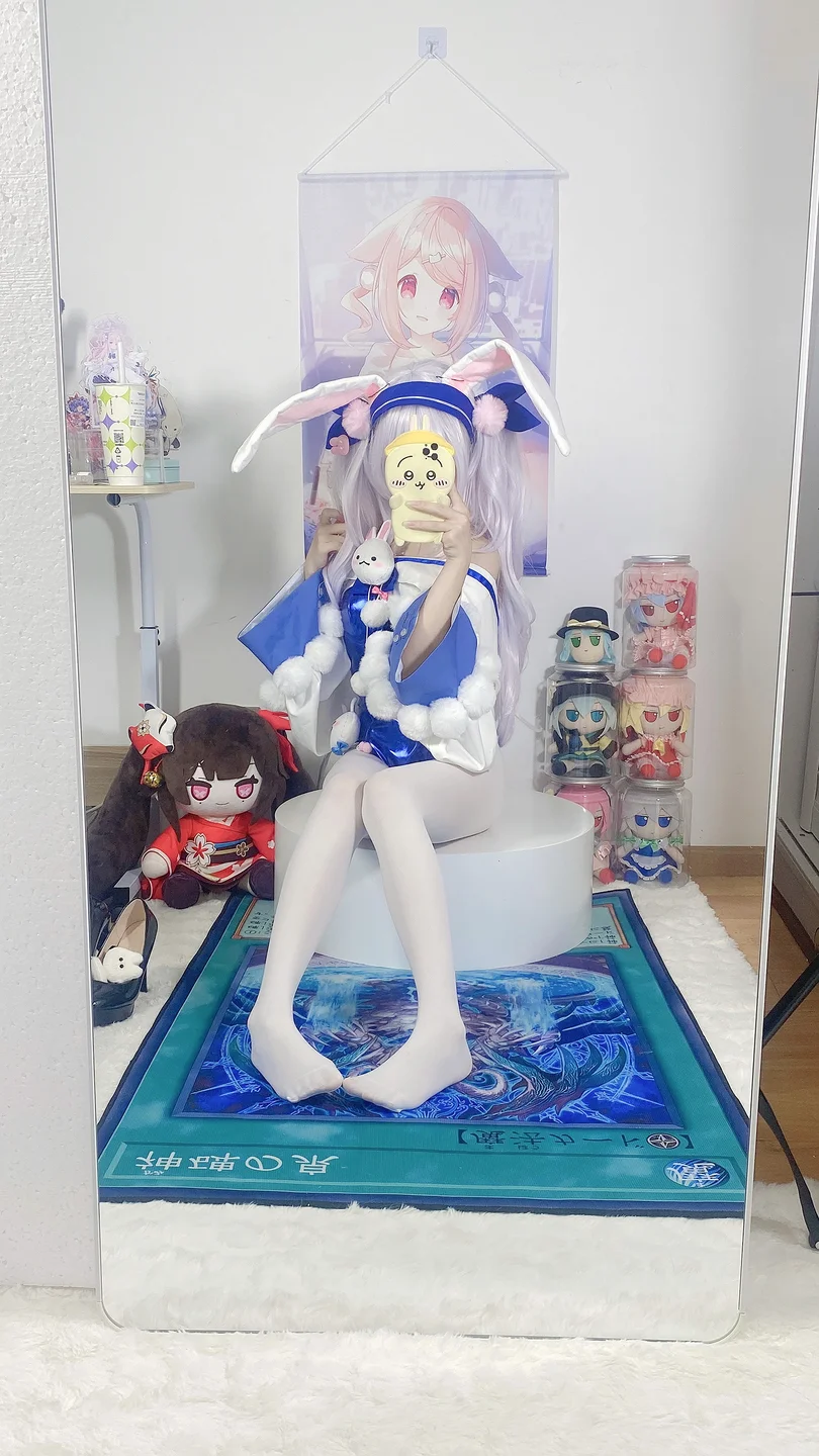 白栎Shirly_No_037_碧蓝航线_拉菲_II_自拍_33P,6V_566MB tg@simisebaisi 【丝足阁】0031.webp